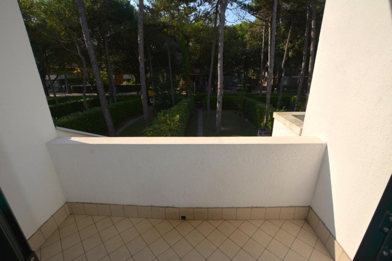 Villa A Lignano Pineta Lignano Sabbiadoro Zewnętrze zdjęcie