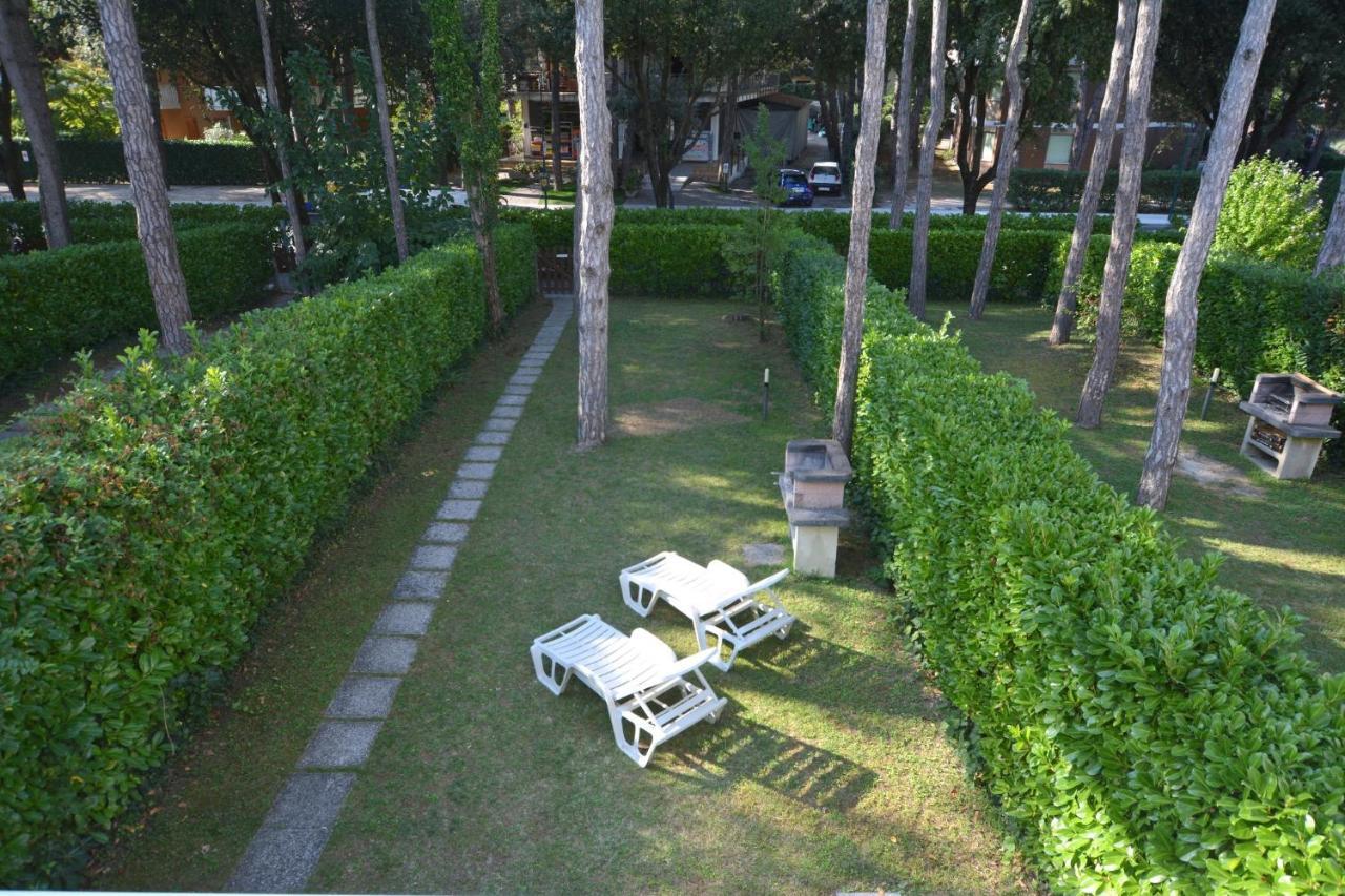 Villa A Lignano Pineta Lignano Sabbiadoro Zewnętrze zdjęcie