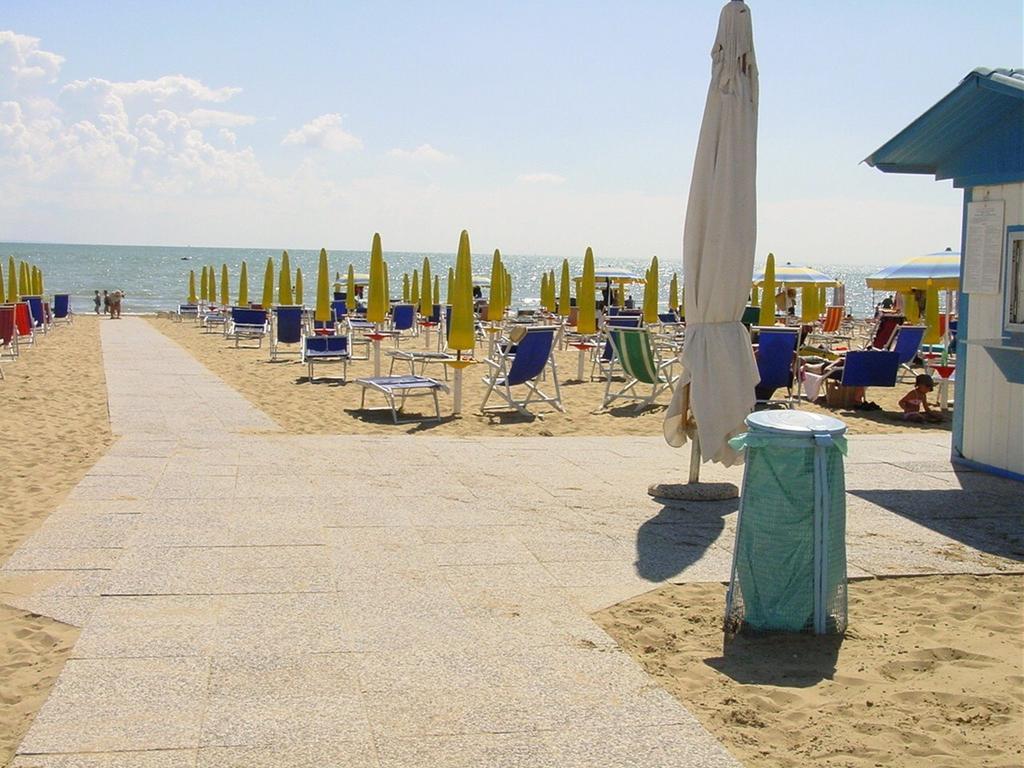 Villa A Lignano Pineta Lignano Sabbiadoro Pokój zdjęcie
